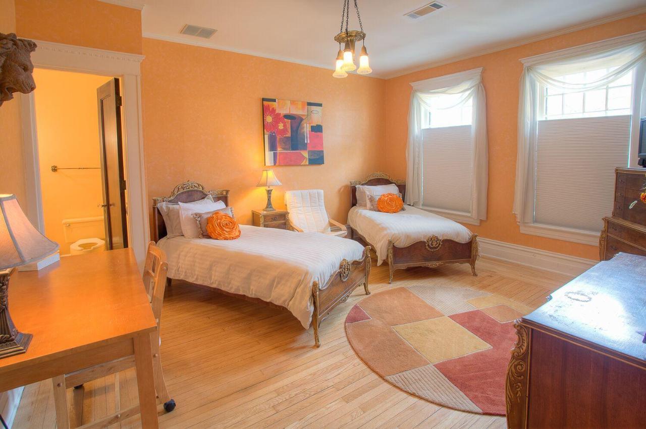 Marinette Lauerman House Inn Bed & Breakfast المظهر الخارجي الصورة