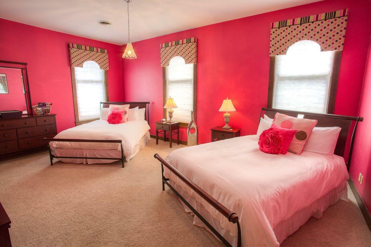 Marinette Lauerman House Inn Bed & Breakfast المظهر الخارجي الصورة